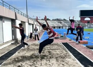 Di manakah jurulatih olahraga India? Soal saluran paip, bukan kaum