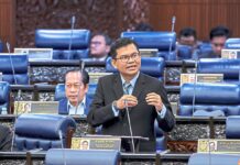 Ekonomi masih berdaya tahan, kata Akmal Nasrullah